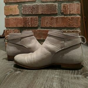 Dieppa Restrepo Booties